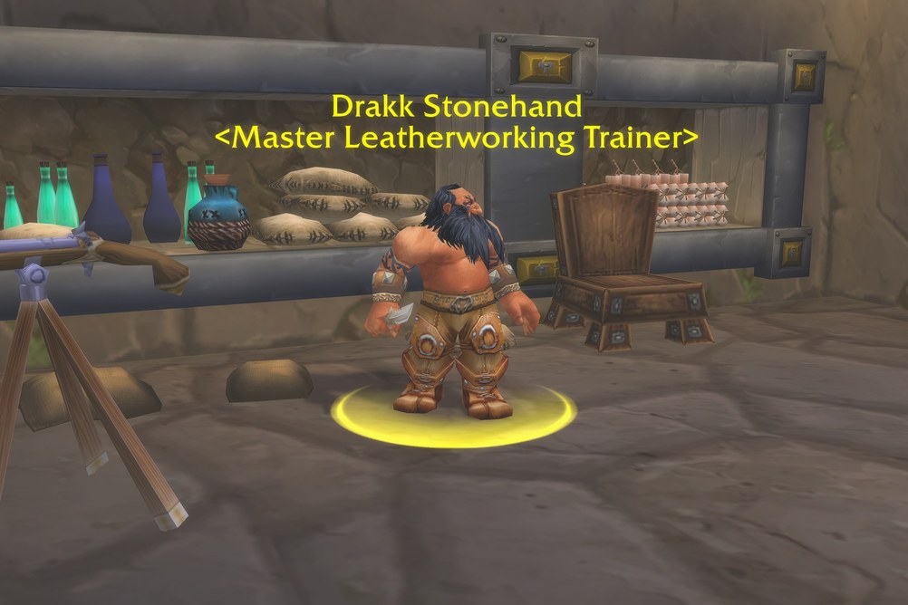 Drakk Stonehand, Master Leatherworking Trainer in The Hinterlands (WoW Classic)