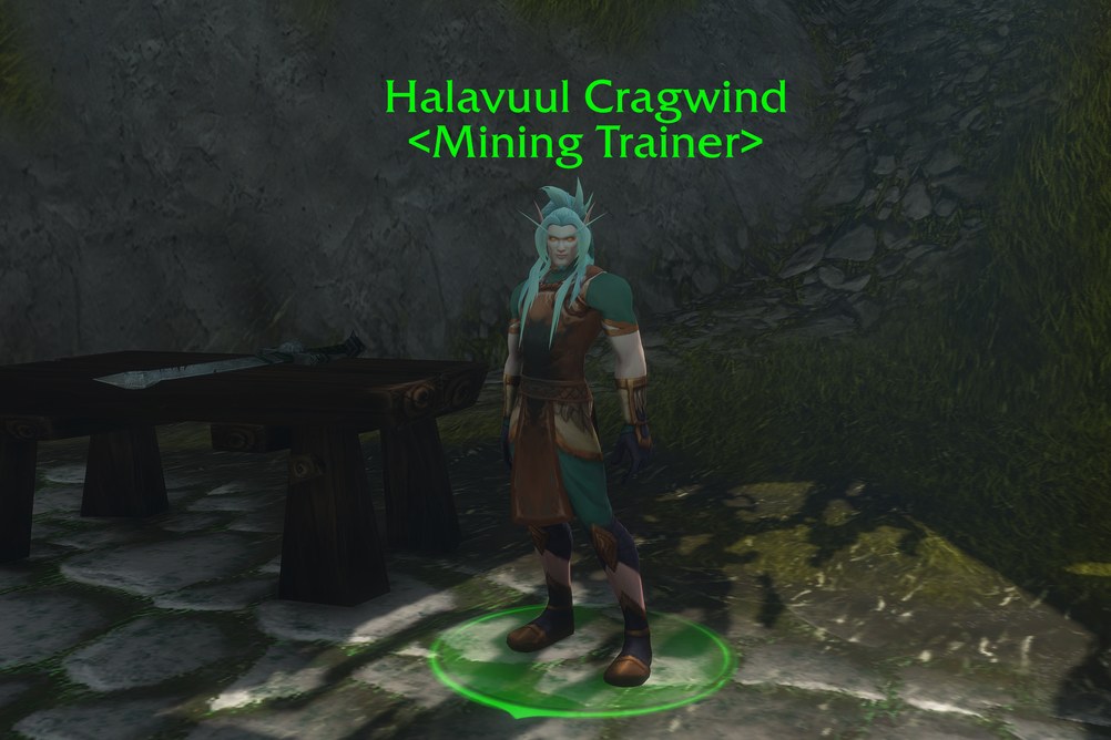 Halavuul Cragwind, Mining Trainer in Zephras Isle (WoW Forever)