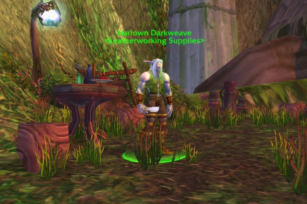 Harlown Darkweave, Leatherworking Supplies in Ashenvale (WoW Forever)