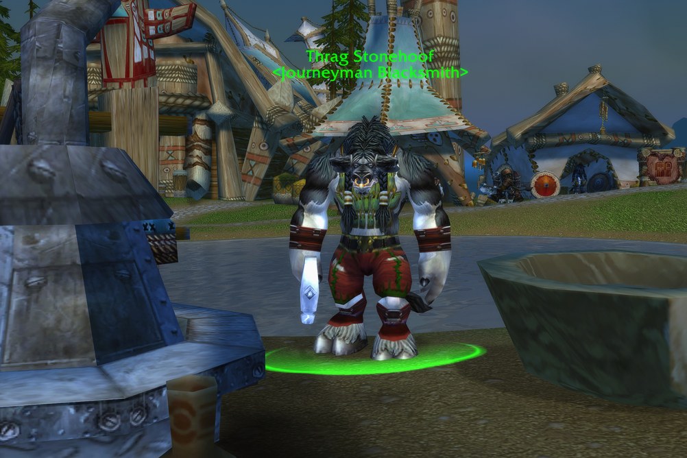 Thrag Stonehoof, Journeyman Blacksmith in Thunder Bluff (WoW Forever)