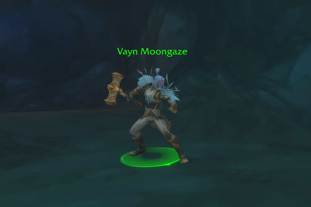 Vayn Moongaze in Zephras Isle (WoW Forever)